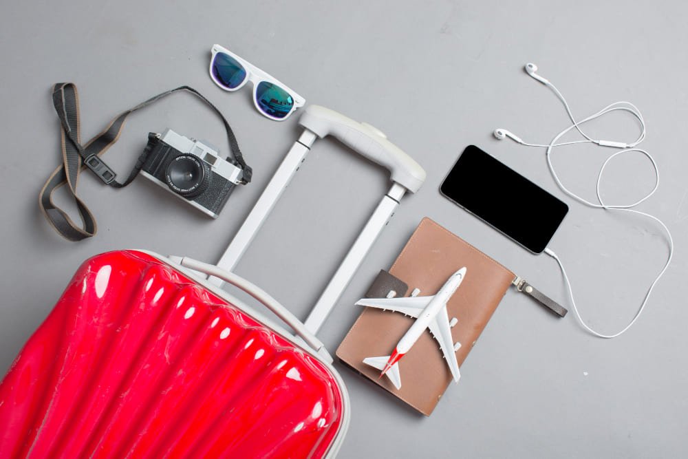 Conseils et astuces pour préparer et optimiser son sac cabine en avion
